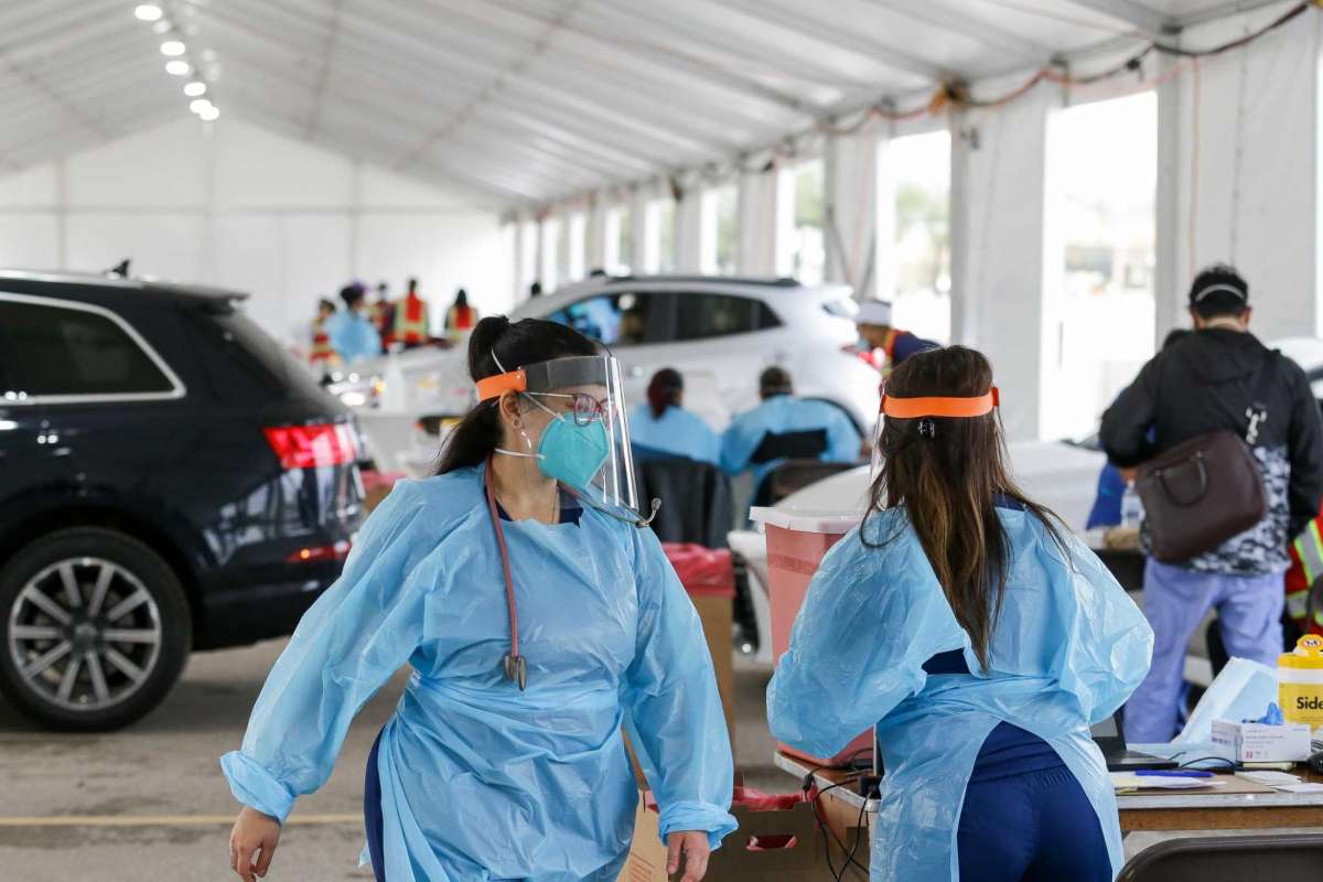 Lodging Solutions/Industrial Tent Systems Temporary COVID-19 Testing Site for Emergency Support